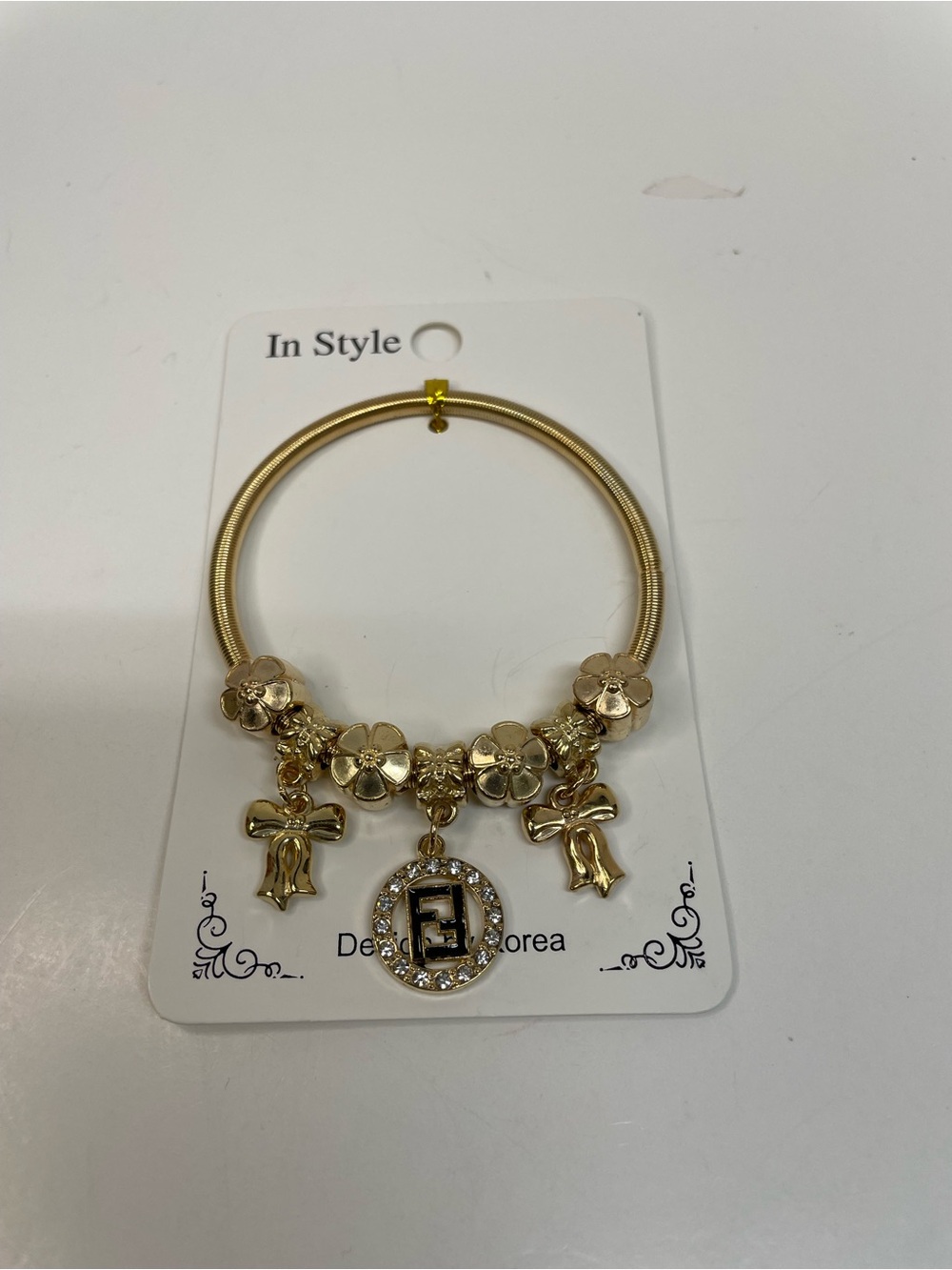 Gold Fashion Stretch Charm Bracelet with Bows NWT